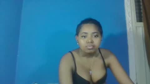 saniazzhh online show from 03-08-26, 02:04