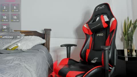 Snapshot of sanjuan_1 chatting on 12-23-24, 09:40 sanjuan_1 online show from 12-23-24, 09:40