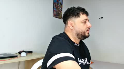 Snapshot of sansyel chatting on 01-20-25, 01:42 sansyel online show from 01-20-25, 01:42