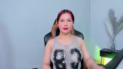 Sofia online show from 09-28-25, 03:23