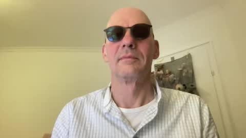 Snapshot of santaclausonice chatting on 11-21-25, 10:41 santaclausonice online show from 11-21-25, 10:41