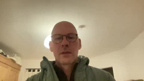 Snapshot of santaclausonice chatting on 11-24-25, 11:37 santaclausonice online show from 11-24-25, 11:37