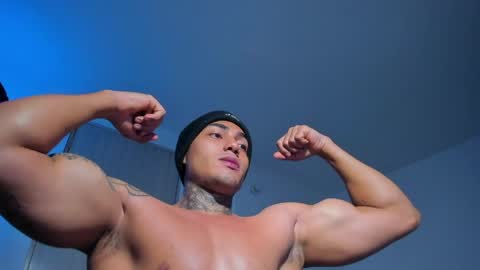 Snapshot of santi__ferrer chatting on 05-07-26, 01:44 Santi Ferrer online show from 05-07-26, 01:44