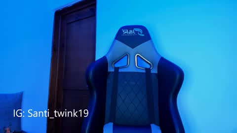 Snapshot of santi_twink19 chatting on 02-11-25, 07:05 santi_twink19 online show from 02-11-25, 07:05