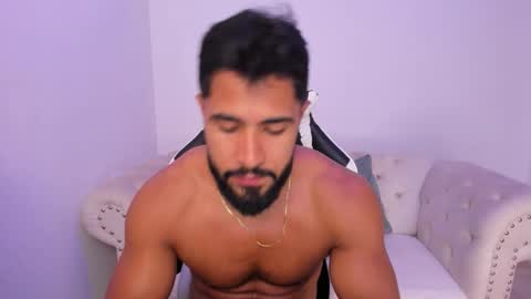 santiago_huntt online show from 02-04-26, 07:42