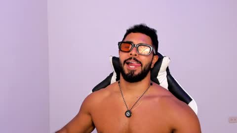 santiago_huntt online show from 04-06-26, 09:05