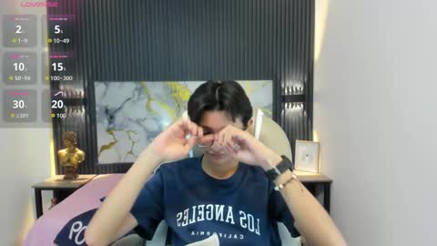 santiago_russo18 online show from 11-13-25, 03:49