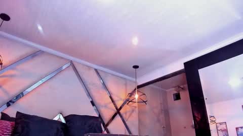 Snapshot of santiagohincapiie chatting on 02-22-26, 04:35 Santiago Hincapiie online show from 02-22-26, 04:35