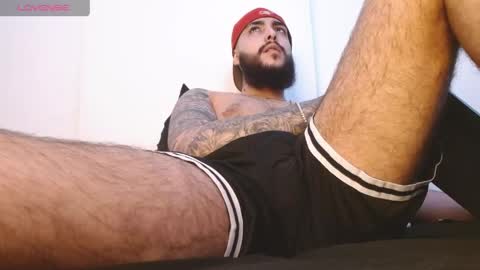 Santiago Hincapiie online show from 04-28-26, 12:53