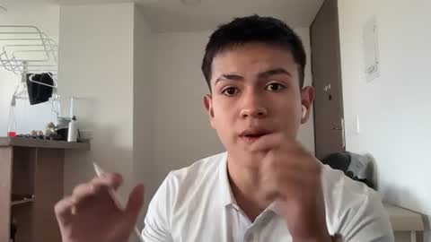 santiagomg_ online show from 07-14-26, 06:57