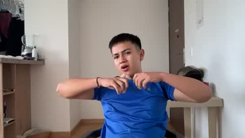 santiagomg_ online show from 07-19-26, 07:50