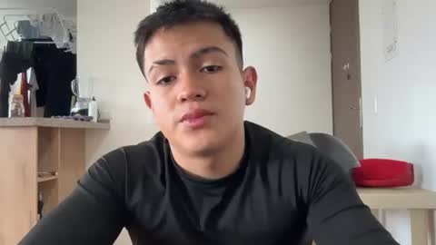 santiagomg_ online show from 07-20-26, 08:11