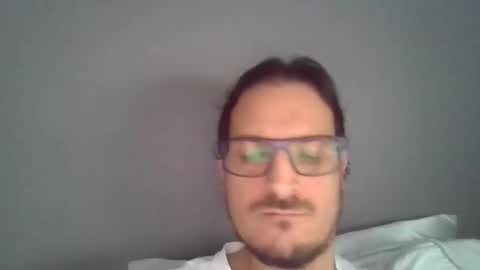 Snapshot of santiagorivera012477 chatting on 11-09-25, 07:01 santiagorivera012477 online show from 11-09-25, 07:01