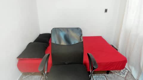 Julius Novachrono  online show from 12-12-24, 07:59