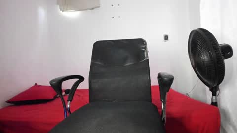 Julius Novachrono  online show from 01-31-25, 10:31