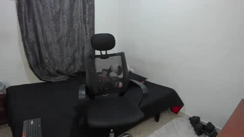 Julius Novachrono  online show from 04-24-26, 05:21