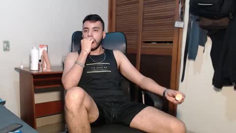 santiexxx online show from 12-14-25, 12:49