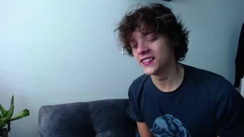 Santii online show from 12-13-24, 12:17