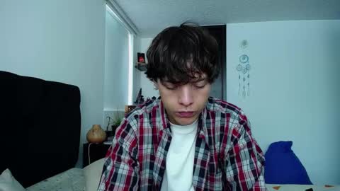 Santii online show from 12-20-24, 06:45