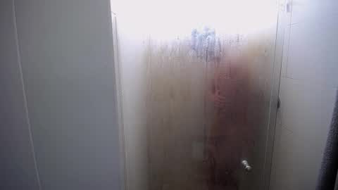 Santii online show from 12-31-24, 01:41