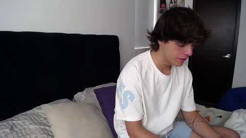 Santii online show from 02-16-25, 04:53