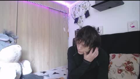 Santii online show from 03-31-26, 03:34