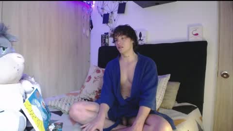 Santii online show from 04-28-26, 04:23