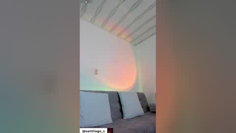 SANTIAGO online show from 03-21-26, 01:21