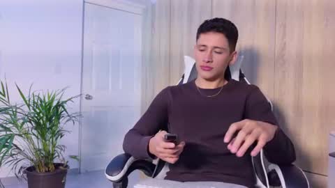 SantiLux online show from 07-03-26, 05:47