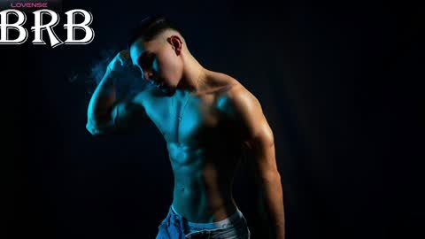 Santiago Seans online show from 04-18-26, 07:58