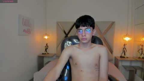 Santi online show from 03-30-26, 02:51