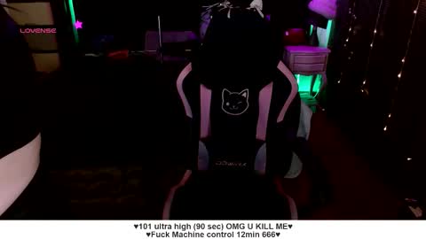 Liah Santos online show from 09-30-25, 12:21