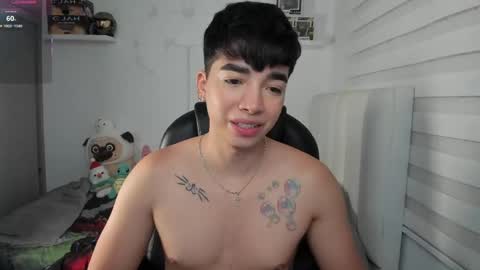 Mr. Santiago online show from 04-01-26, 01:23