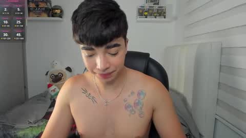 Mr. Santiago online show from 04-04-26, 01:19