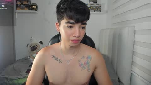 Mr. Santiago online show from 04-09-26, 01:27