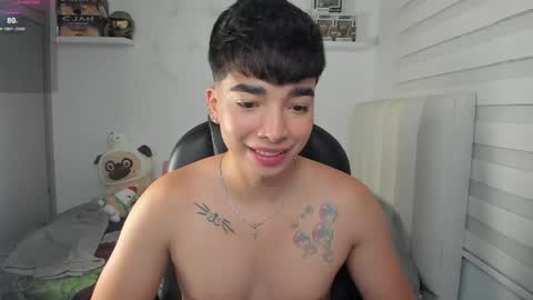 Mr. Santiago online show from 04-10-26, 01:38