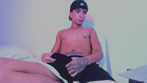 Snapshot of santy_0908 chatting on 02-07-26, 01:09 santy online show from 02-07-26, 01:09