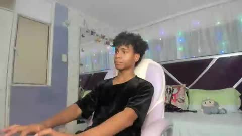 santy online show from 03-22-26, 04:32