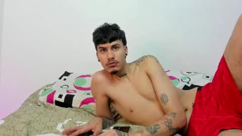 santy_of1 online show from 06-08-26, 10:15