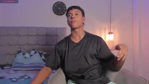 santy_stump online show from 11-02-25, 09:06