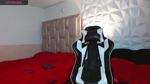 Santyago online show from 12-01-24, 09:04