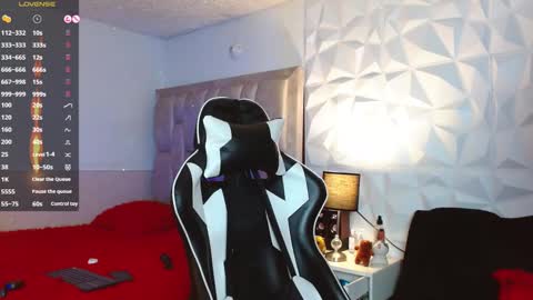 Santyago online show from 12-08-24, 09:08