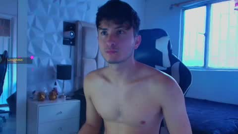 Santyago online show from 12-31-24, 01:30