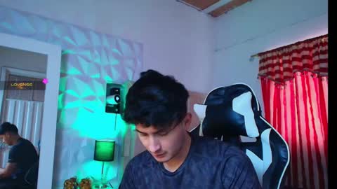 Santyago online show from 01-14-25, 05:56