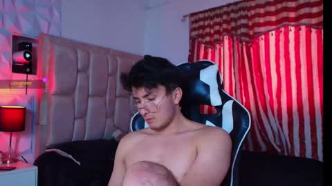 Santyago online show from 01-15-25, 09:41