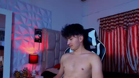 Santyago online show from 02-12-25, 07:56