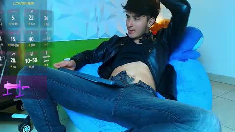 Santyago online show from 09-16-25, 07:37