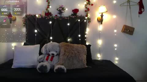 sanyaseraphine0 online show from 04-11-26, 07:18