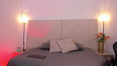 Saori  online show from 04-21-26, 12:00