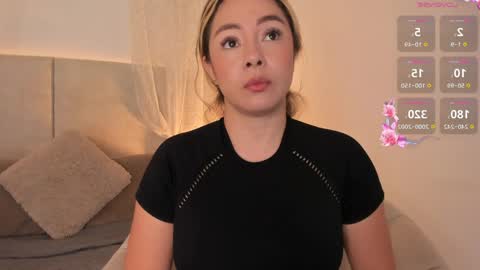 Snapshot of saori_newman chatting on 05-29-26, 11:52 Saori online show from 05-29-26, 11:52